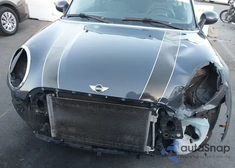 2012 Mini Cooper Clubman z USA, uszkodzony, nr VIN WMWZF3C59CT190220